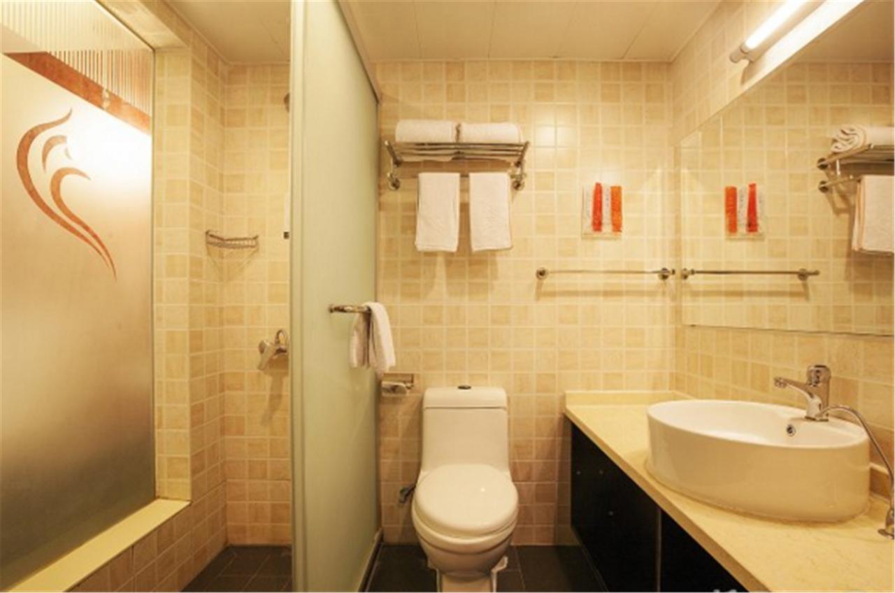 Fairyland Hotel Shanghai New International Exihibition Centre South Yanggao Road Metro Station Extérieur photo